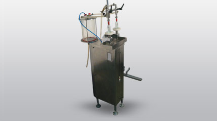 Semi Automatic Liquid Filling Machine Vacuum Type JET-LF-V-VT